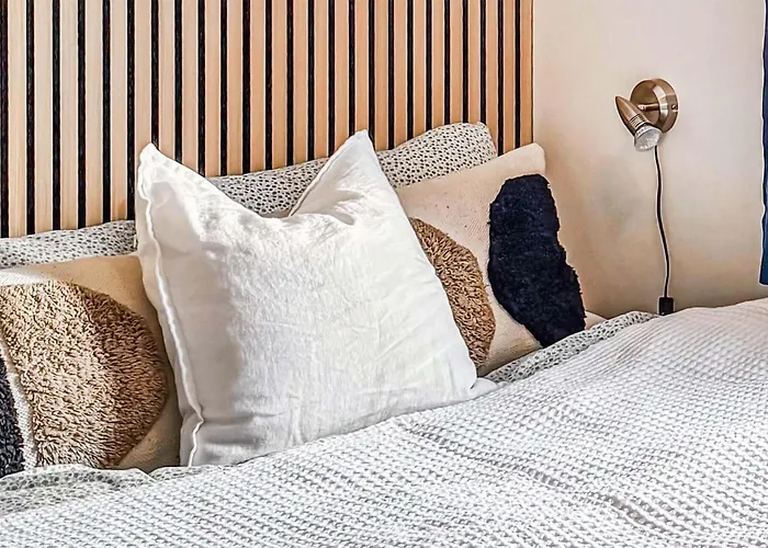Cozy In With Wifi Apartment
